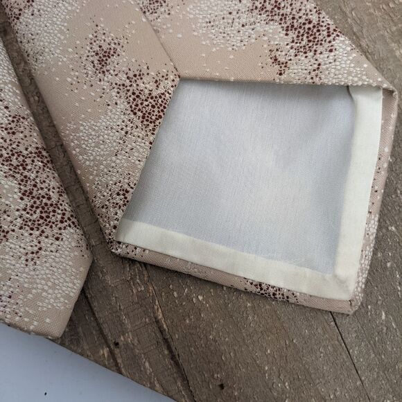 Vintage men's necktie 1970s Pierre Cavet Paris wide - Picture 5 of 7